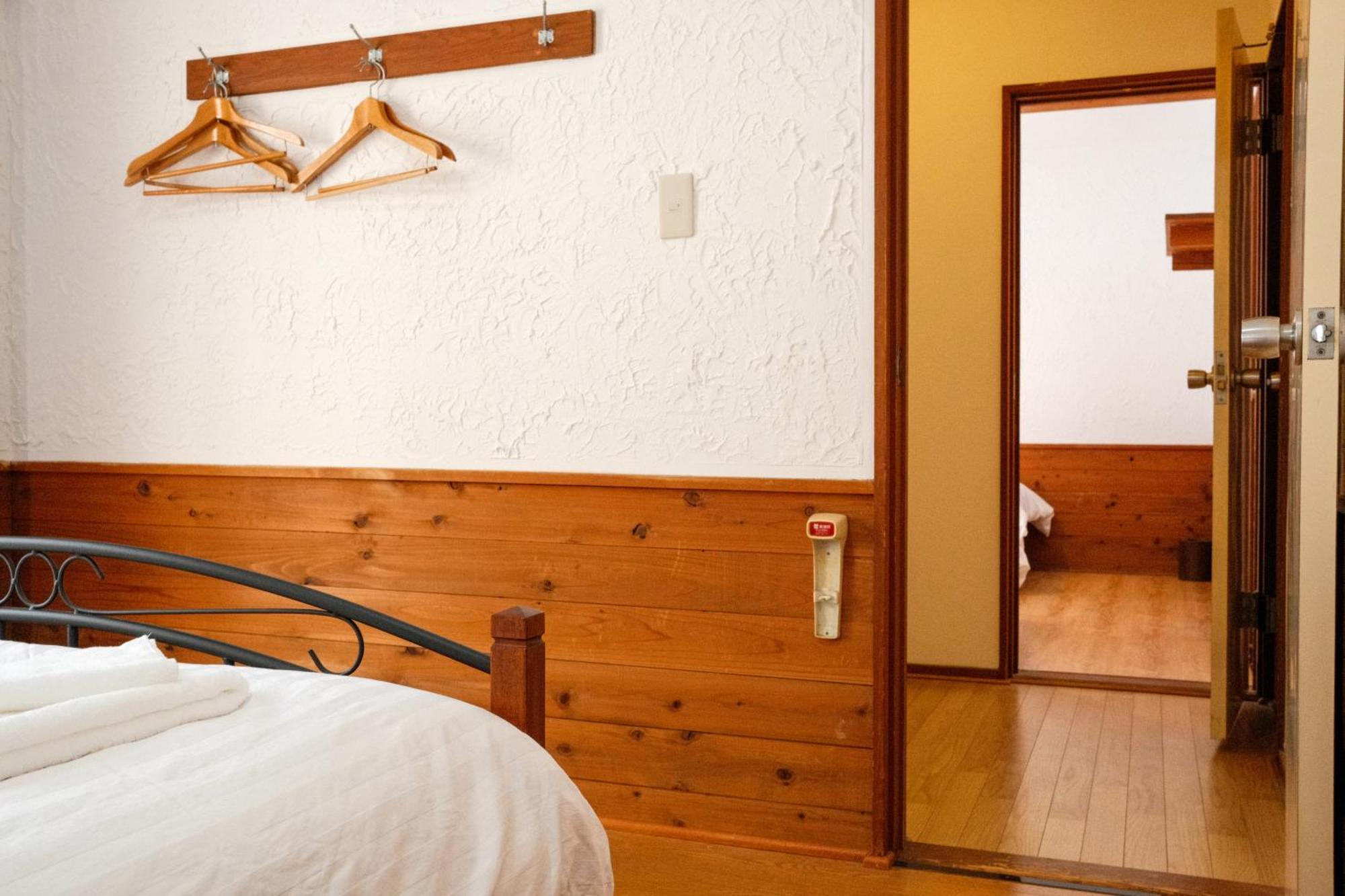Bed and Breakfast Sweet Spot Madarao Iiyama Екстер'єр фото